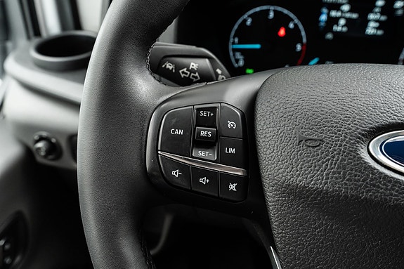 Ford Transit 14 of 22