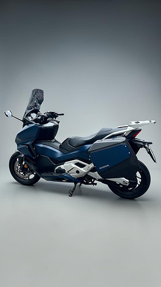 Honda Forza 750 3 of 5