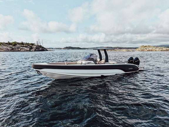 Onda GT331. Baugtrøster, 2 x ankervinsj, 130 motortimer, 56 knop! 4 of 5