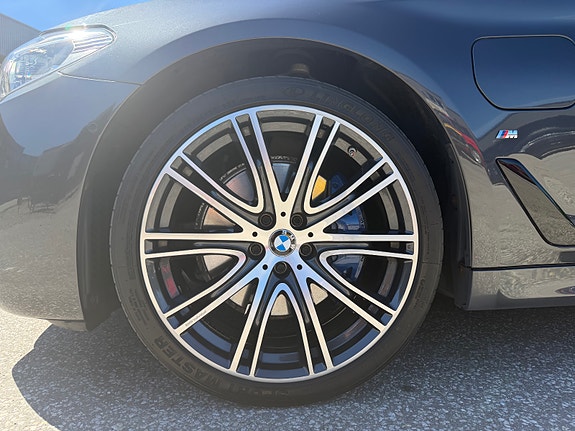 BMW 5-Serie 4 of 5