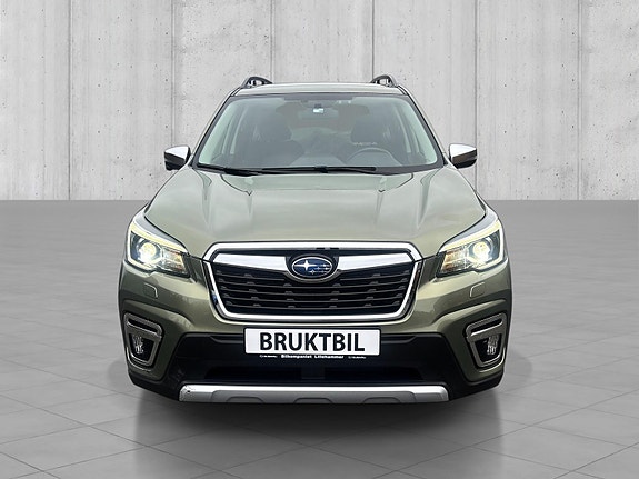 Subaru Forester 3 of 5