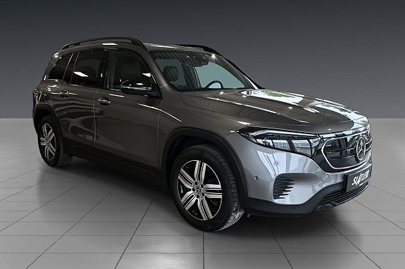 Mercedes-Benz EQB300 3 of 5