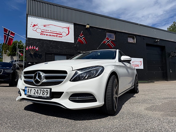 Mercedes-Benz C-Klasse 2 of 5