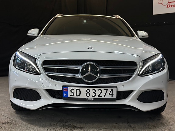 Mercedes-Benz C-Klasse 4 of 5