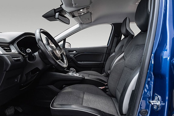 Renault Captur 10 of 24