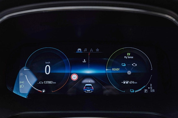 Renault Captur 18 of 24