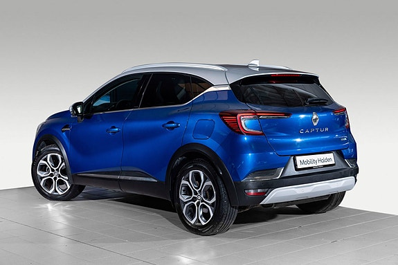 Renault Captur 2 of 24