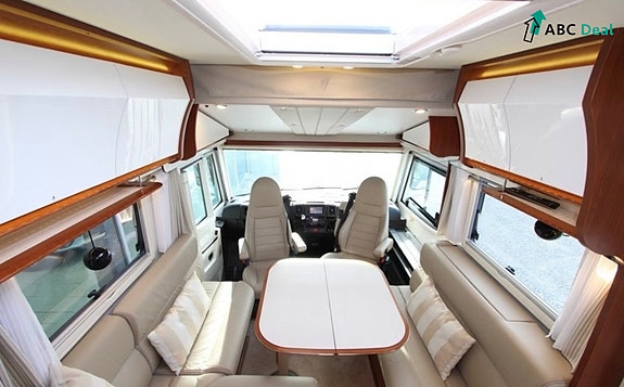 Rapido i 1090 | Hyd.st.ben | Alde | 5+5 | Q.bed+Senkes.| Solc+Invert | Stekeovn | 2x TV | Skinn | Utv.dusj+gass | V.hjul | 6 of 19