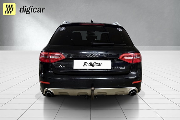 Audi A4 allroad 5 of 5