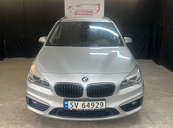 BMW 218d 3 of 30