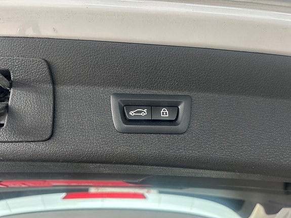 BMW 218d 14 of 30