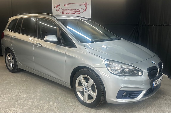 BMW 218d 2 of 30