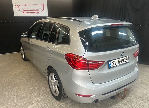 BMW 218d 10 of 30