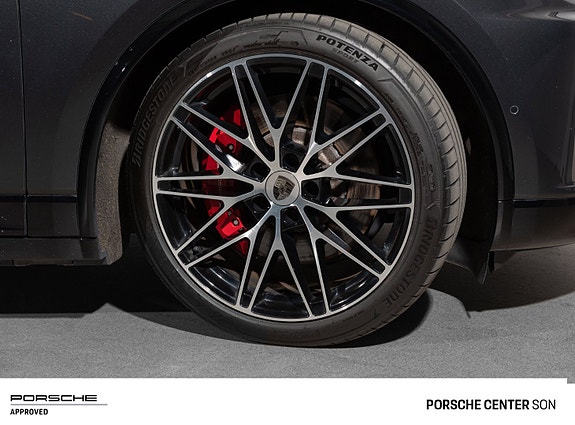 Porsche Macan 20 of 30