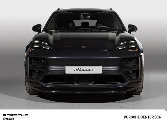 Porsche Macan 7 of 30
