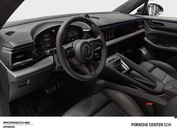 Porsche Macan 3 of 30