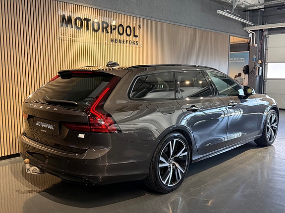 Volvo V90 4 of 5