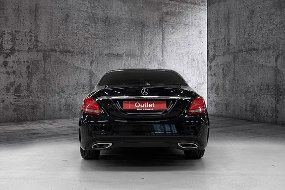 Mercedes-Benz C-Klasse 3 of 5