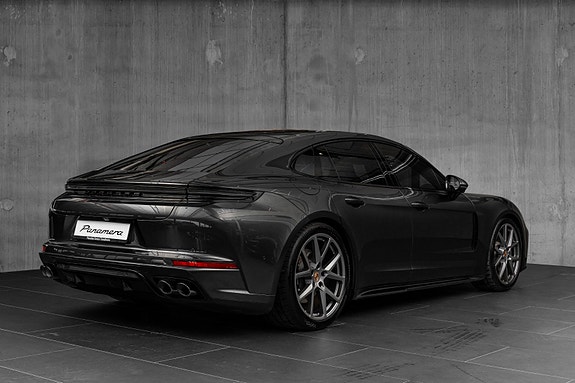 Porsche Panamera 7 of 30