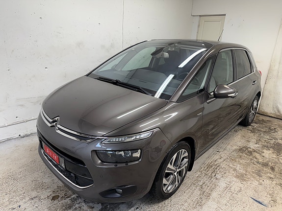 Citroen C4 Picasso 3 of 5
