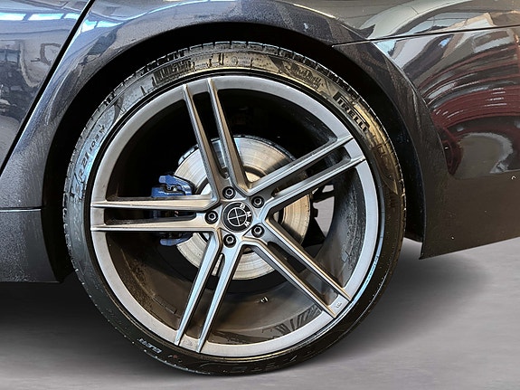 BMW 530e 4 of 30