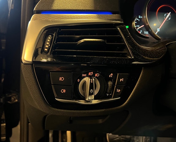 BMW 530e 18 of 30