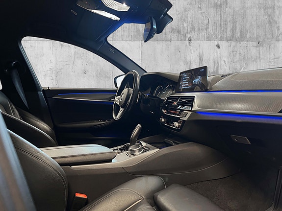 BMW 530e 11 of 30
