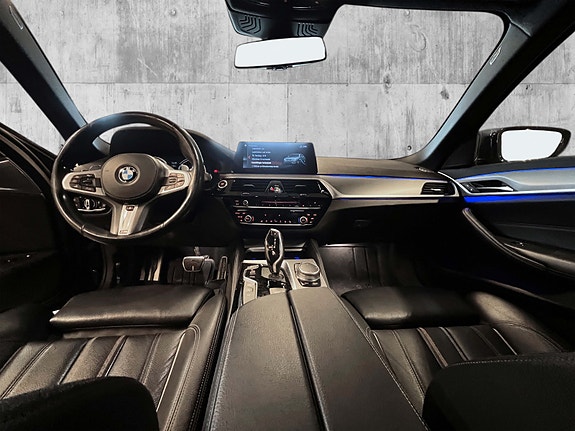 BMW 530e 9 of 30