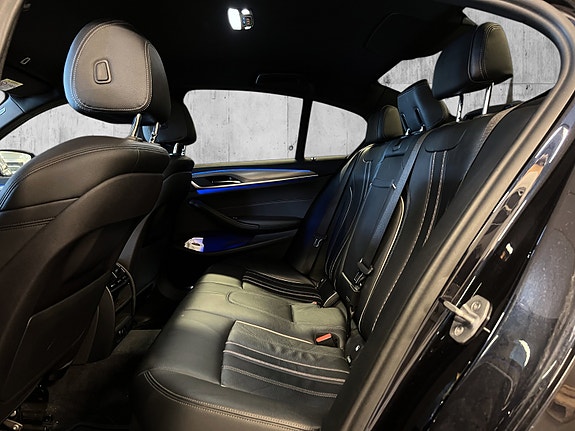 BMW 530e 16 of 30