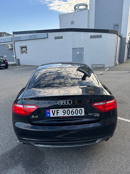 Audi A5 8 of 25
