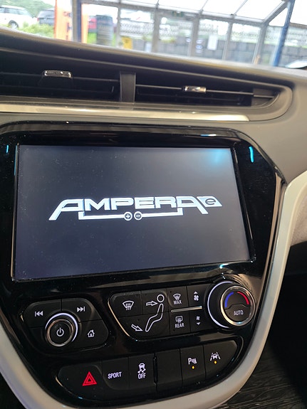 Opel Ampera 13 of 22