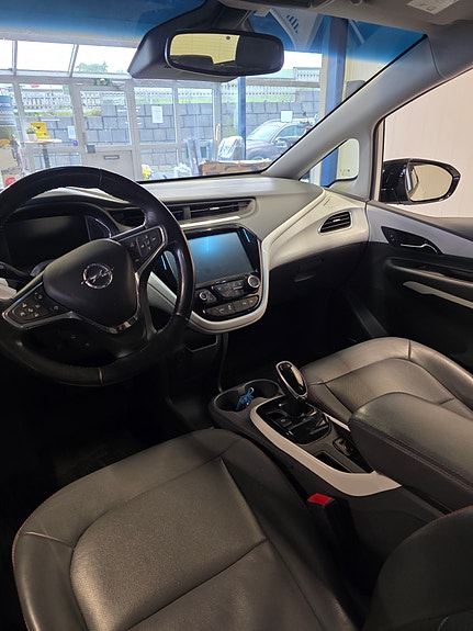 Opel Ampera 8 of 22