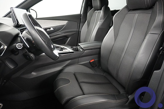 Peugeot 5008 21 of 29