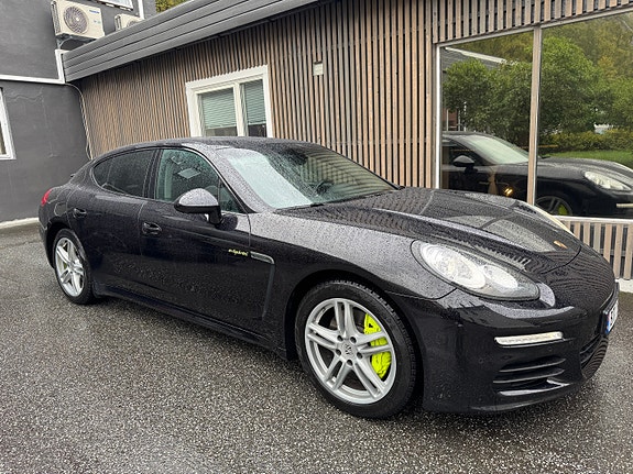 Porsche Panamera 5 of 30
