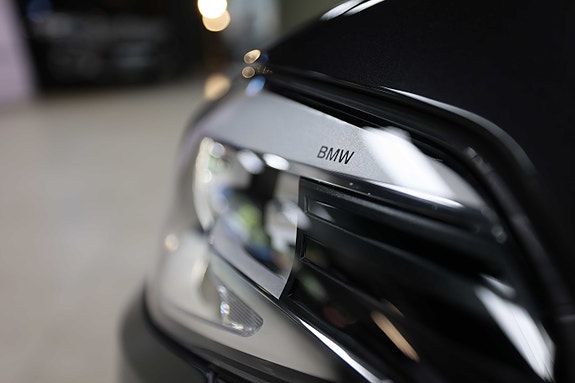 BMW 530e 13 of 30