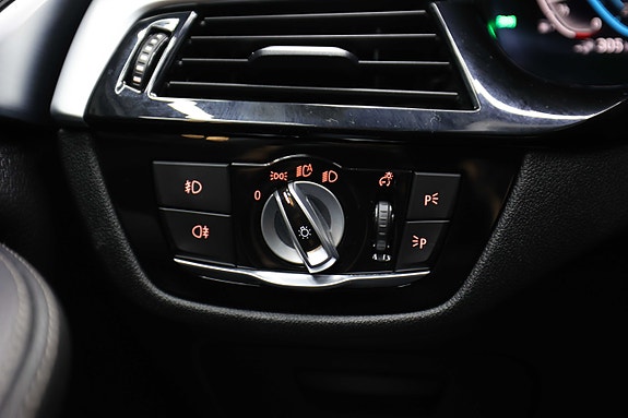 BMW 530e 29 of 30