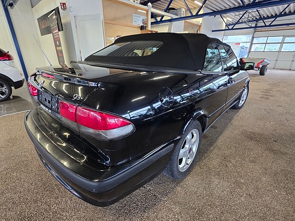 Saab 9-3 9 of 13