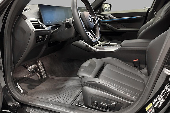 BMW i4 5 of 5