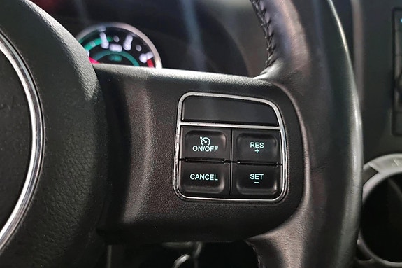 Jeep Wrangler 13 of 22