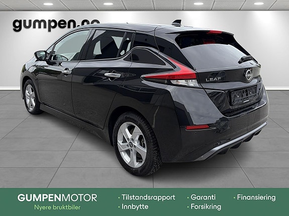 Nissan Leaf 3 of 5