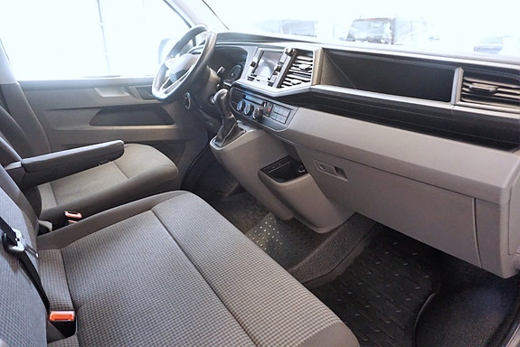 Volkswagen Transporter 19 of 24