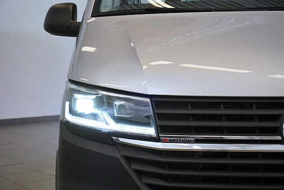 Volkswagen Transporter 3 of 24