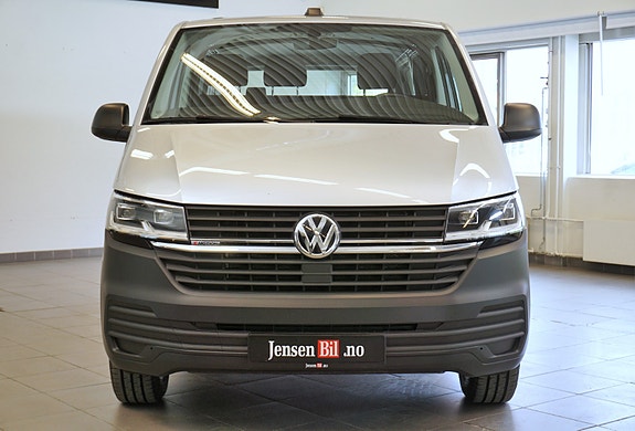 Volkswagen Transporter 2 of 24