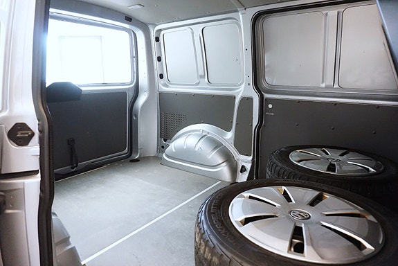 Volkswagen Transporter 22 of 24