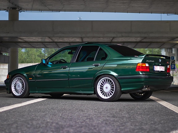 Alpina B3 2 of 5