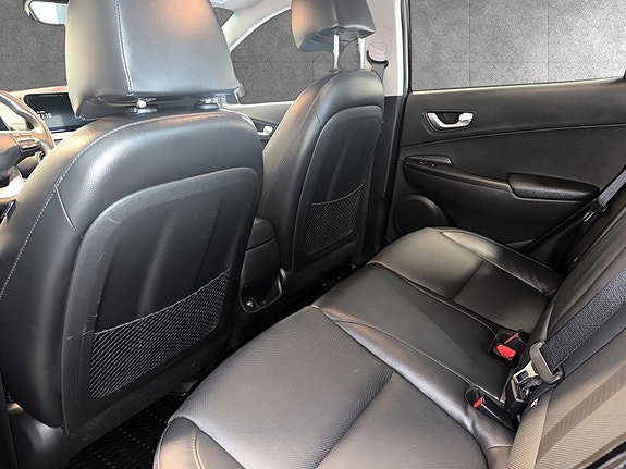 Hyundai Kona 12 of 20