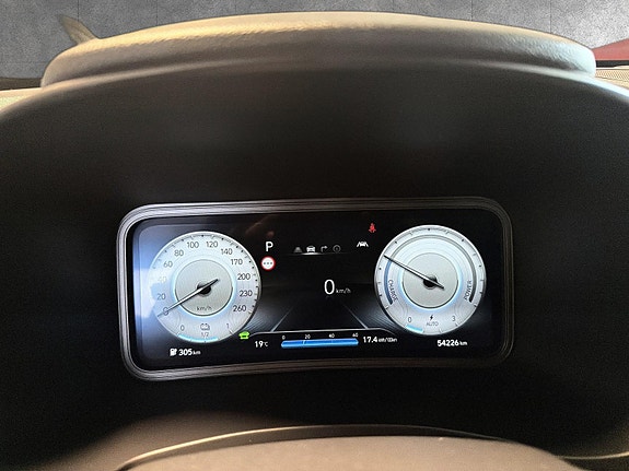 Hyundai Kona 15 of 20