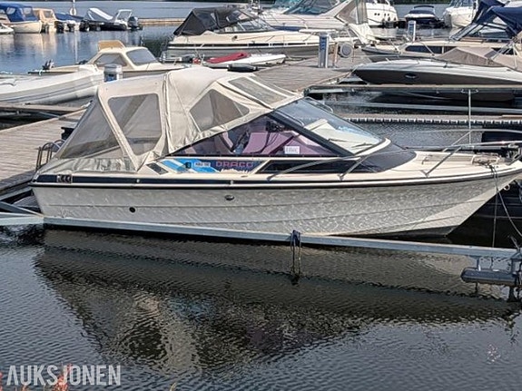 1987 Draco Sc21 med Volvo penta V8 Reparasjonsobjekt 2 of 5