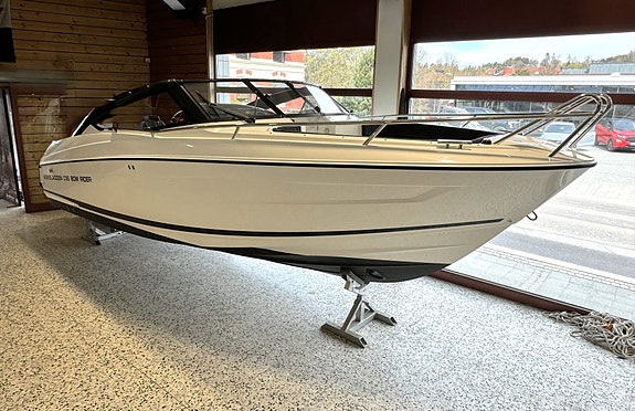 ASKELADDEN C65 BOW RIDER SUZUKI DF300APX TOPLINE 3 of 5