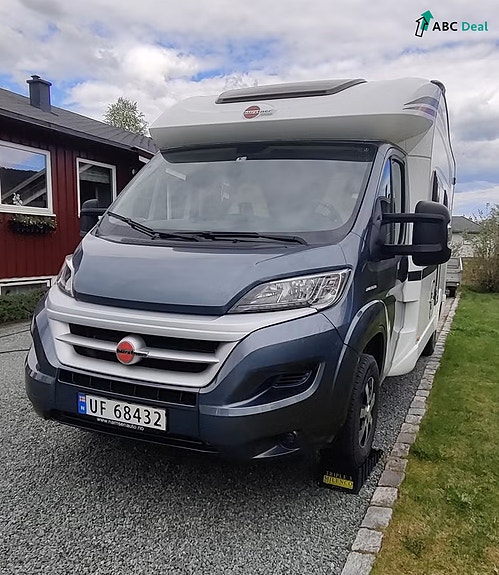 Bürstner BT5309 | under 6 m | Stekovn | S.stativ | TV | R.kam + NAV | Skinn | 2 of 5